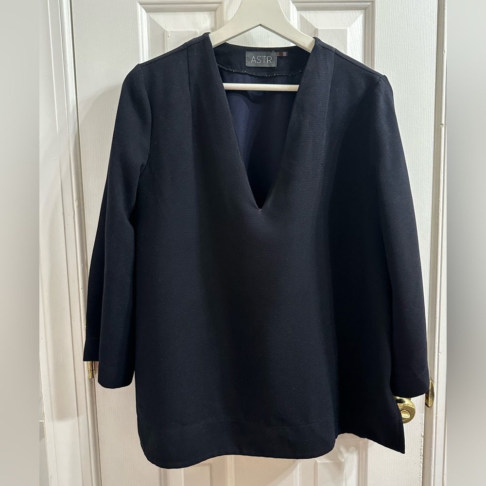ASTR Navy Blouse V Neck with Bell Sleeve Loose Relaxed Fit Side Cuts
